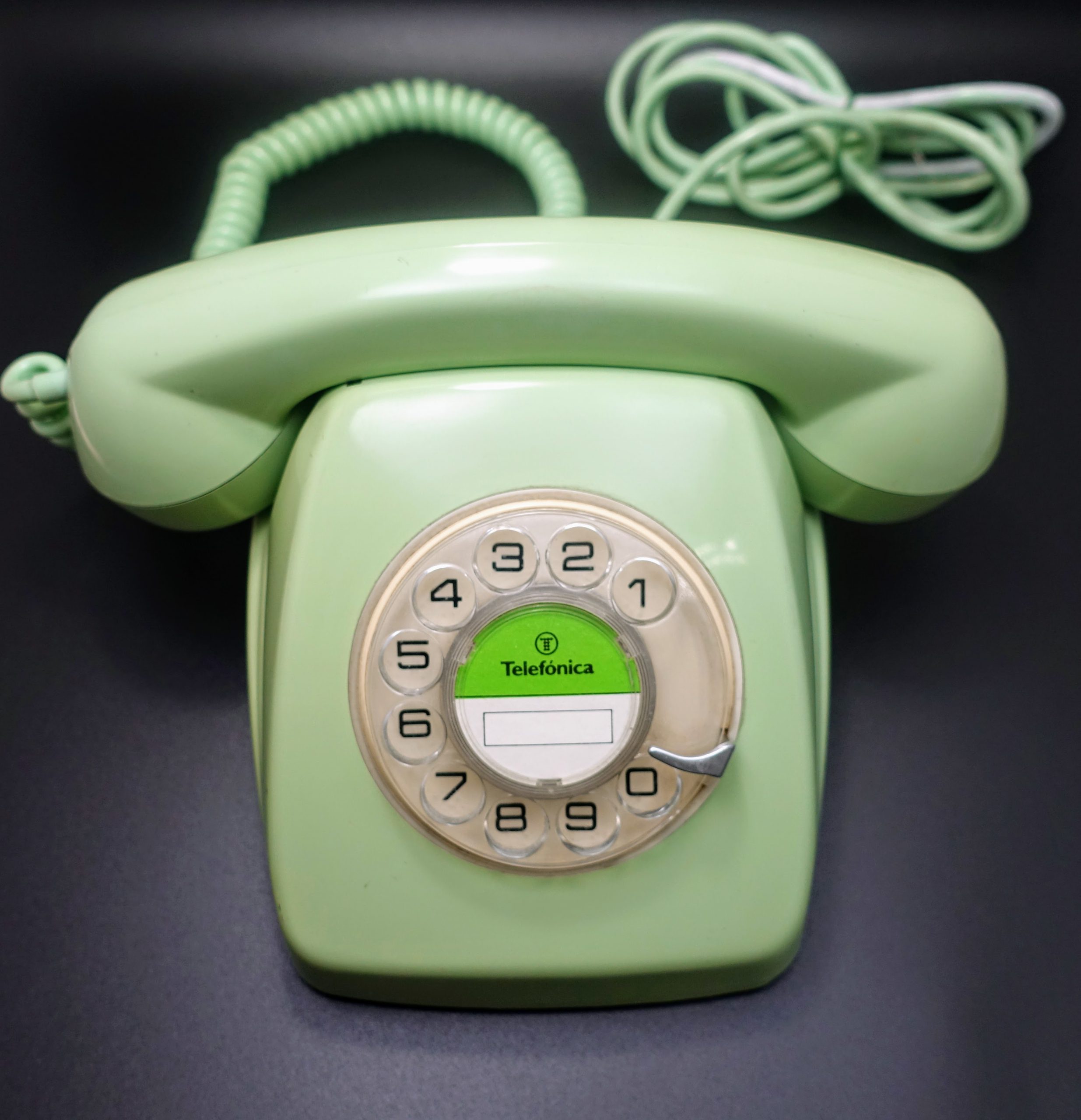 Teléfono heraldo verde español